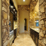 Kitchen & Bar